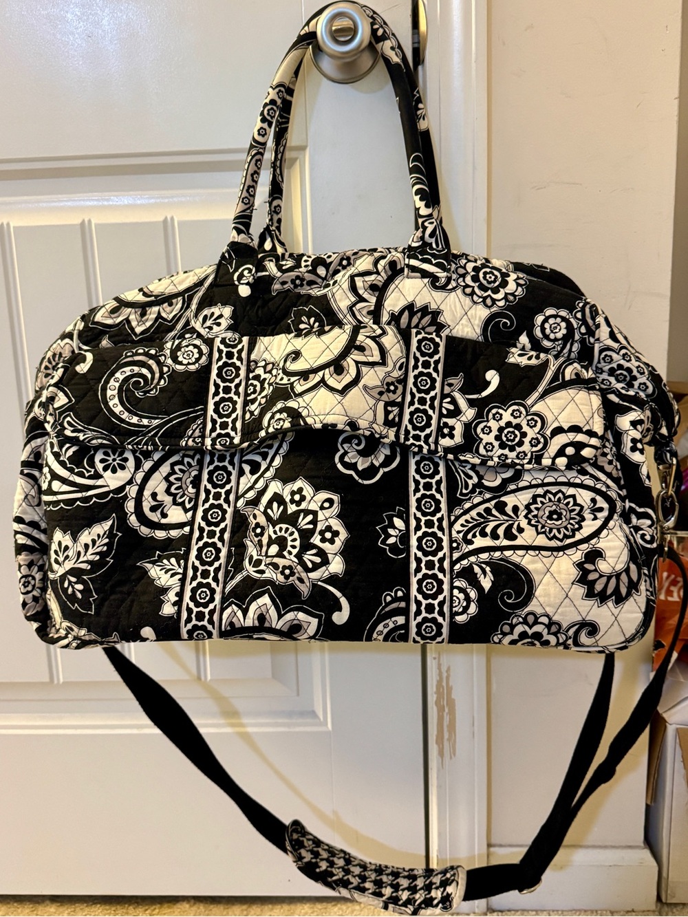 Vera Bradley Black & White Paisley Quilted Travel Bag - Picture 2 of 10